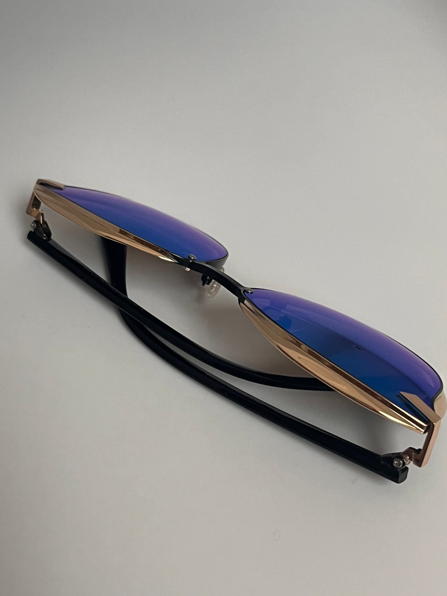 Solbriller Blåfarget med speilglass