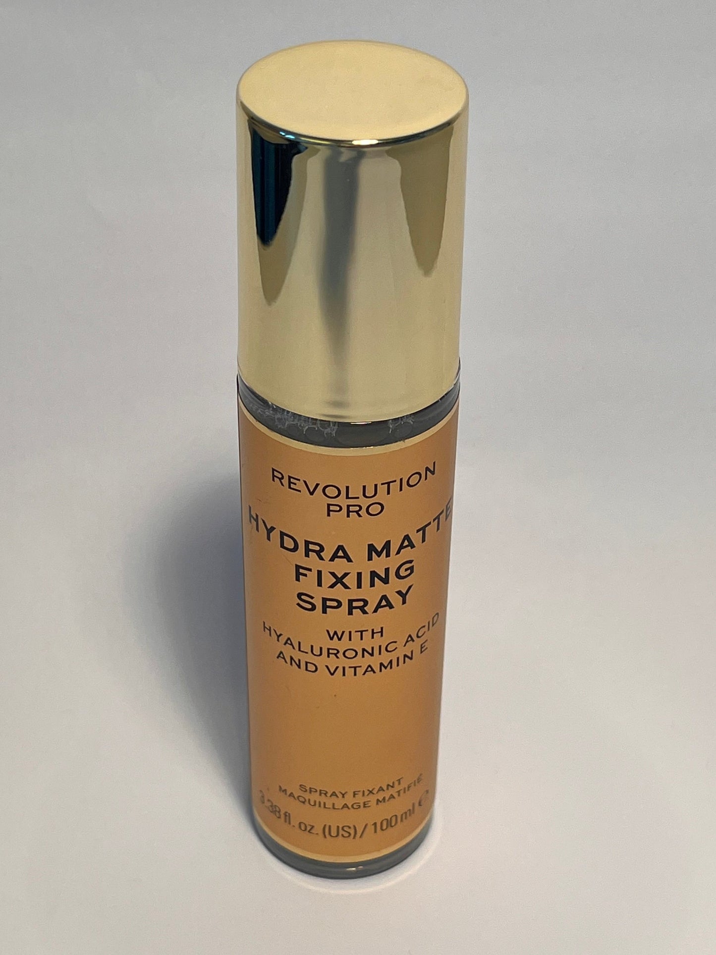 Revolution Pro Hydra-Matte Fixing Spray 100ml
