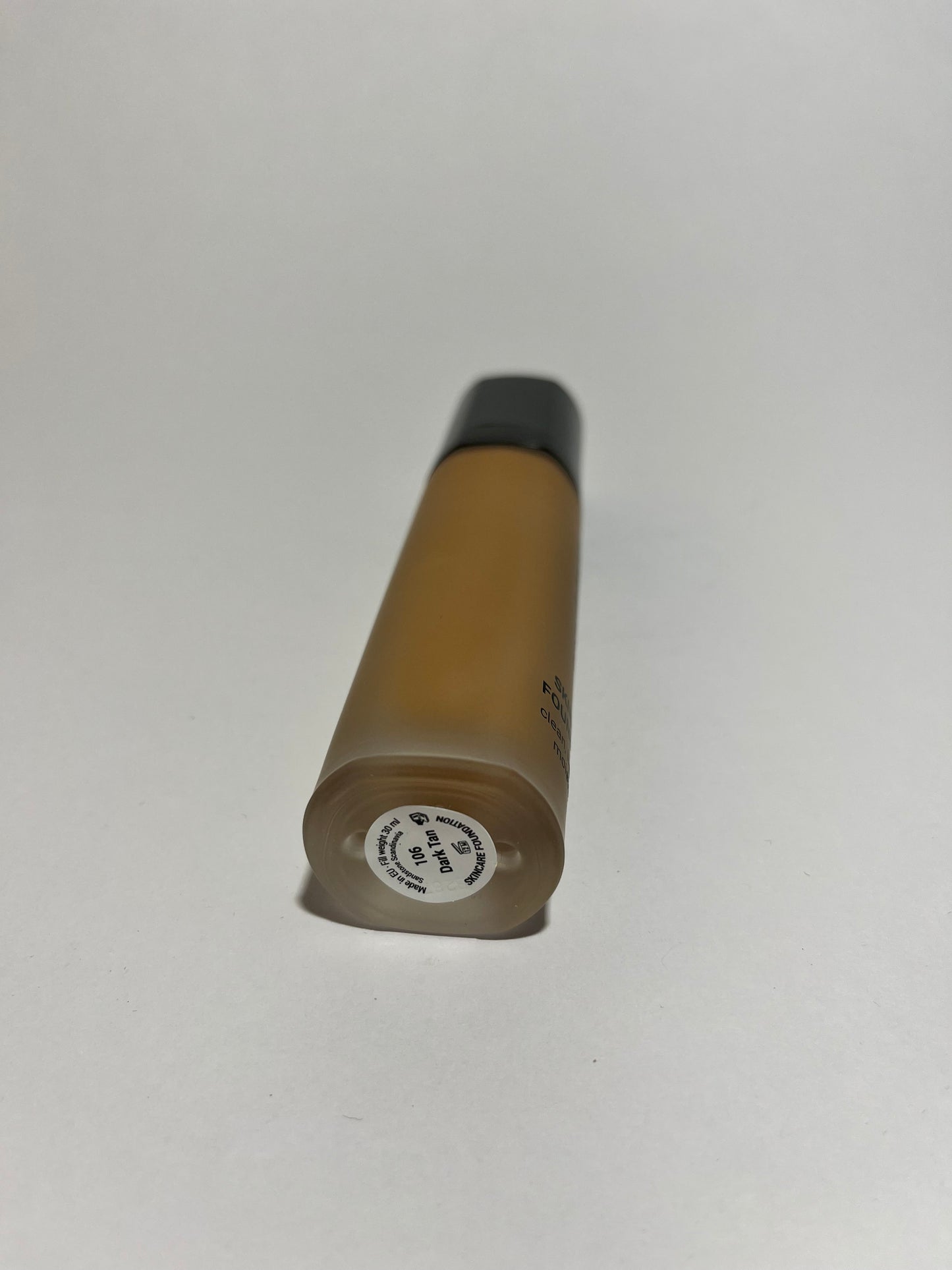 Sandstone - Skincare Foundation 106 Dark Tan