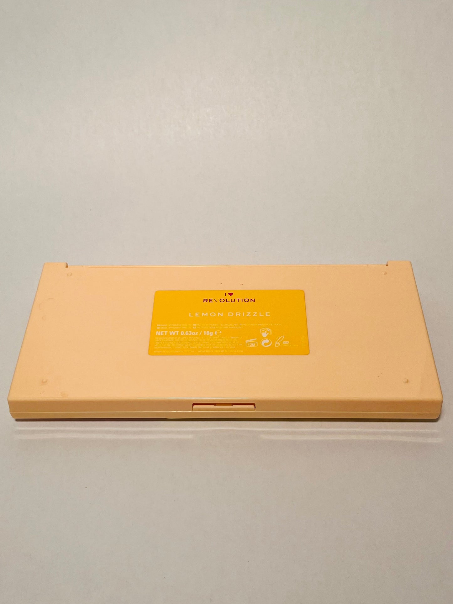 I Heart Revolution Eyeshadow Palette Lemon drizzle