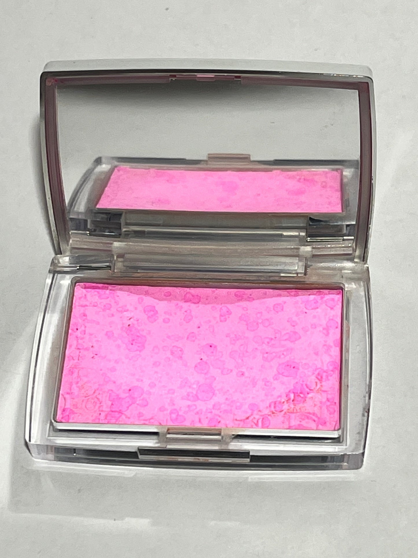 Dior Rosy Glow Blush 001 Pink
