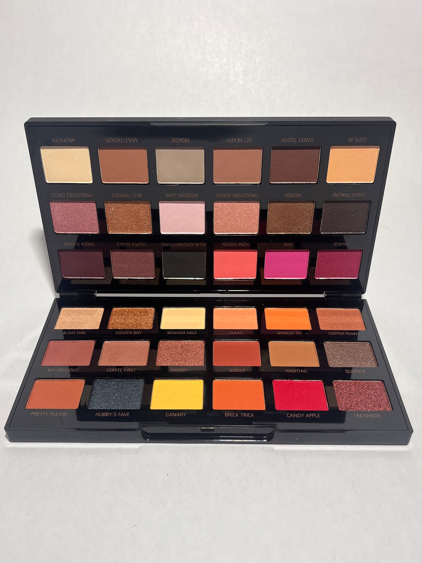 Makeup Revolution by Petra eyeshadow palette