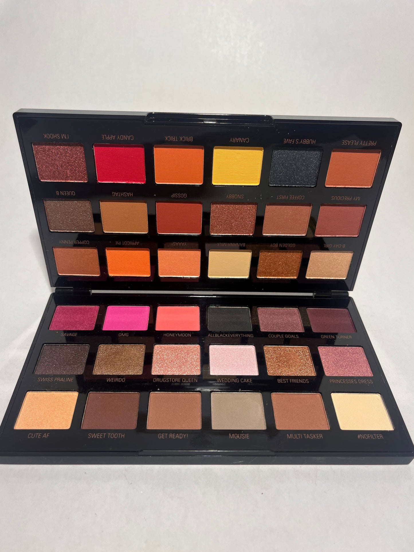 Makeup Revolution by Petra eyeshadow palette