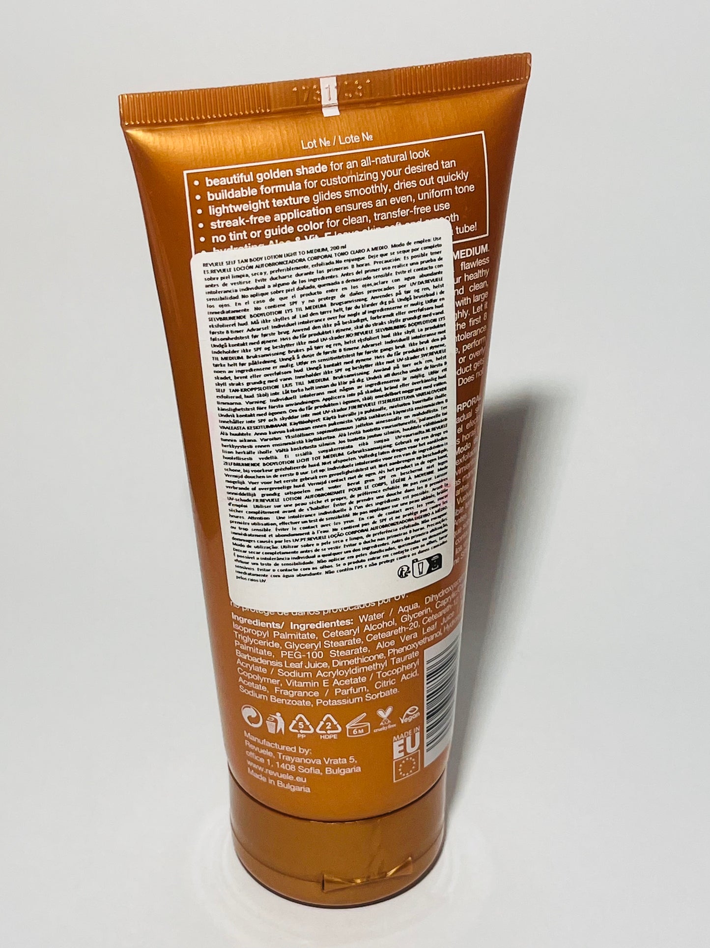 Revuele Self Tan Body Lotion Light To Medium 200ml
