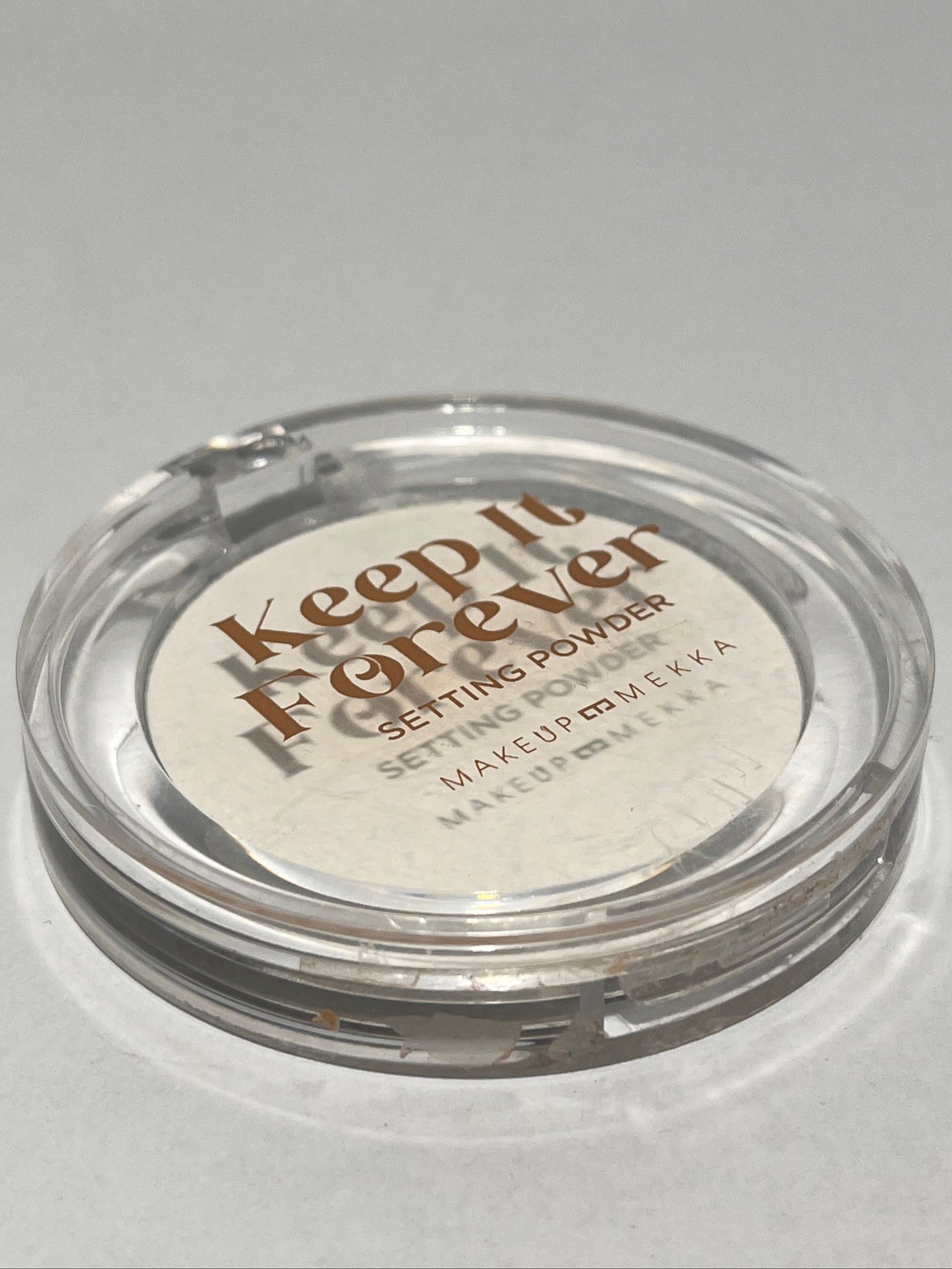 Makeup Mekka keep it forever setting powder