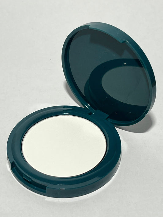Makeup mekka merry & matte translucent setting powder