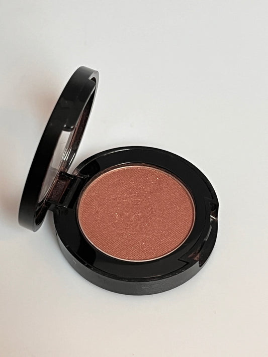 BEKK- Tourmaline mineral eyeshadow