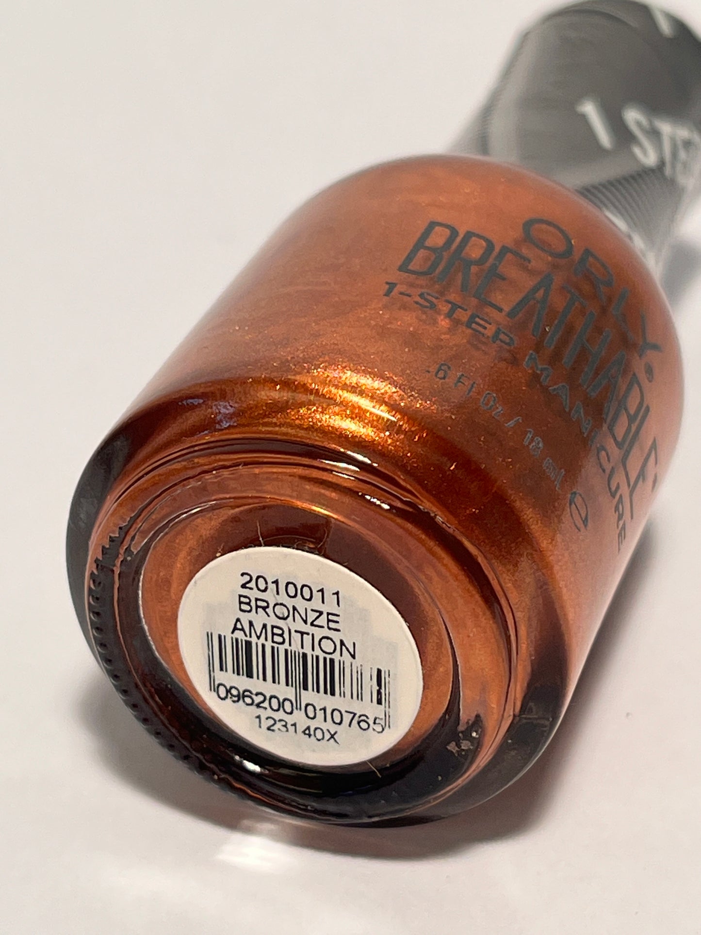 ORLY BREATHABLE-TREATMENT+COLOR-BRONZE AMBITION