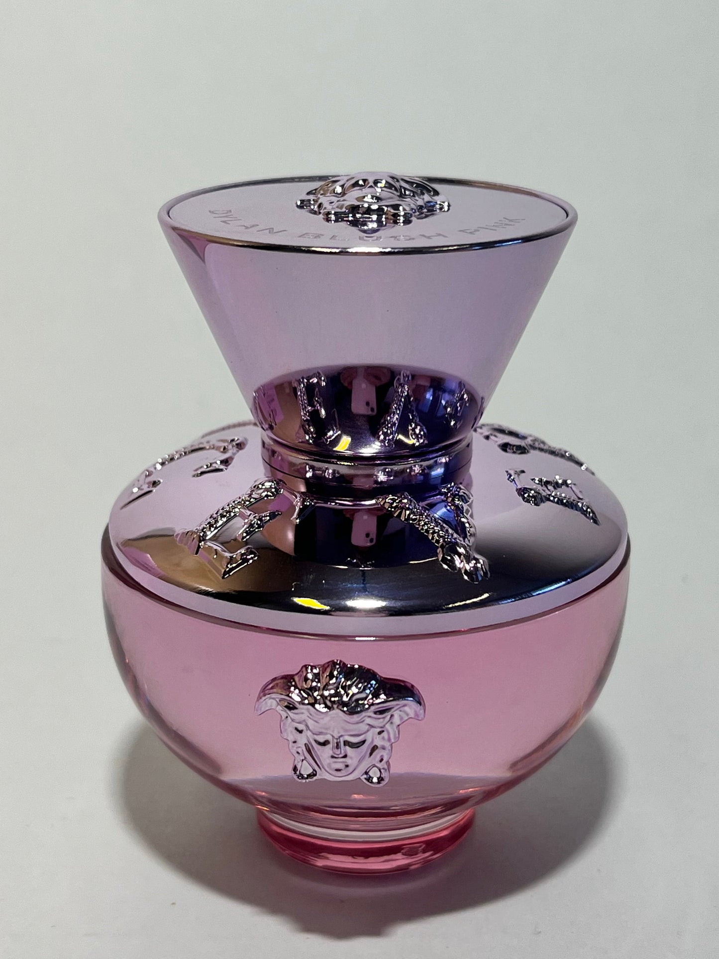 Versace Dylan Blush Pink Eau de Parfum 50ml