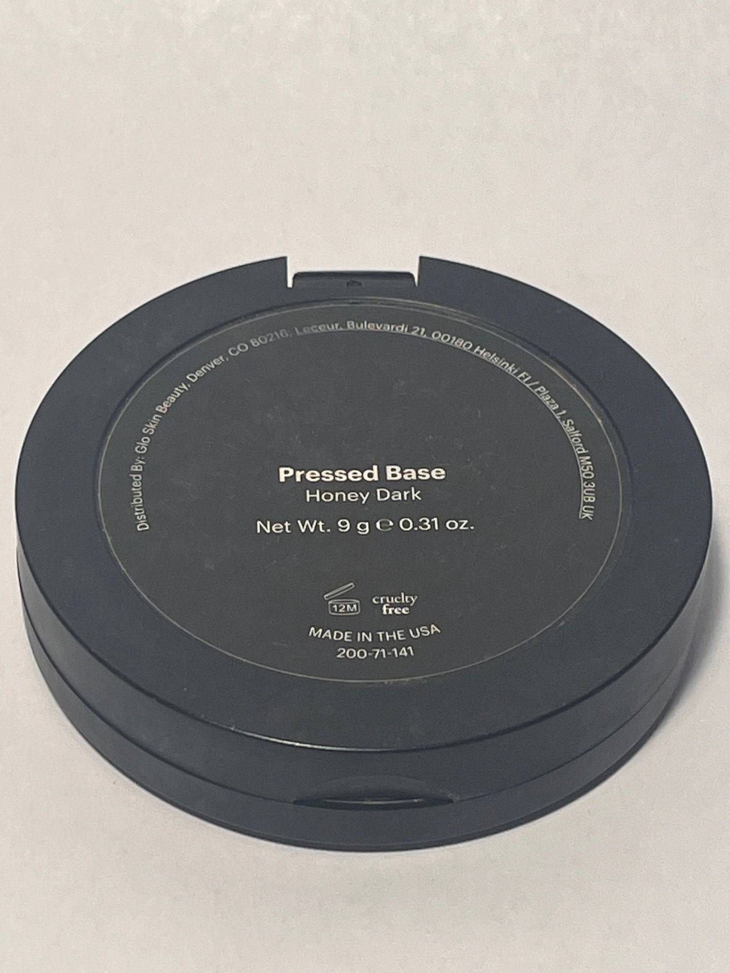 Glo Skin Beauty Pressed Base Honey Dark 9 g