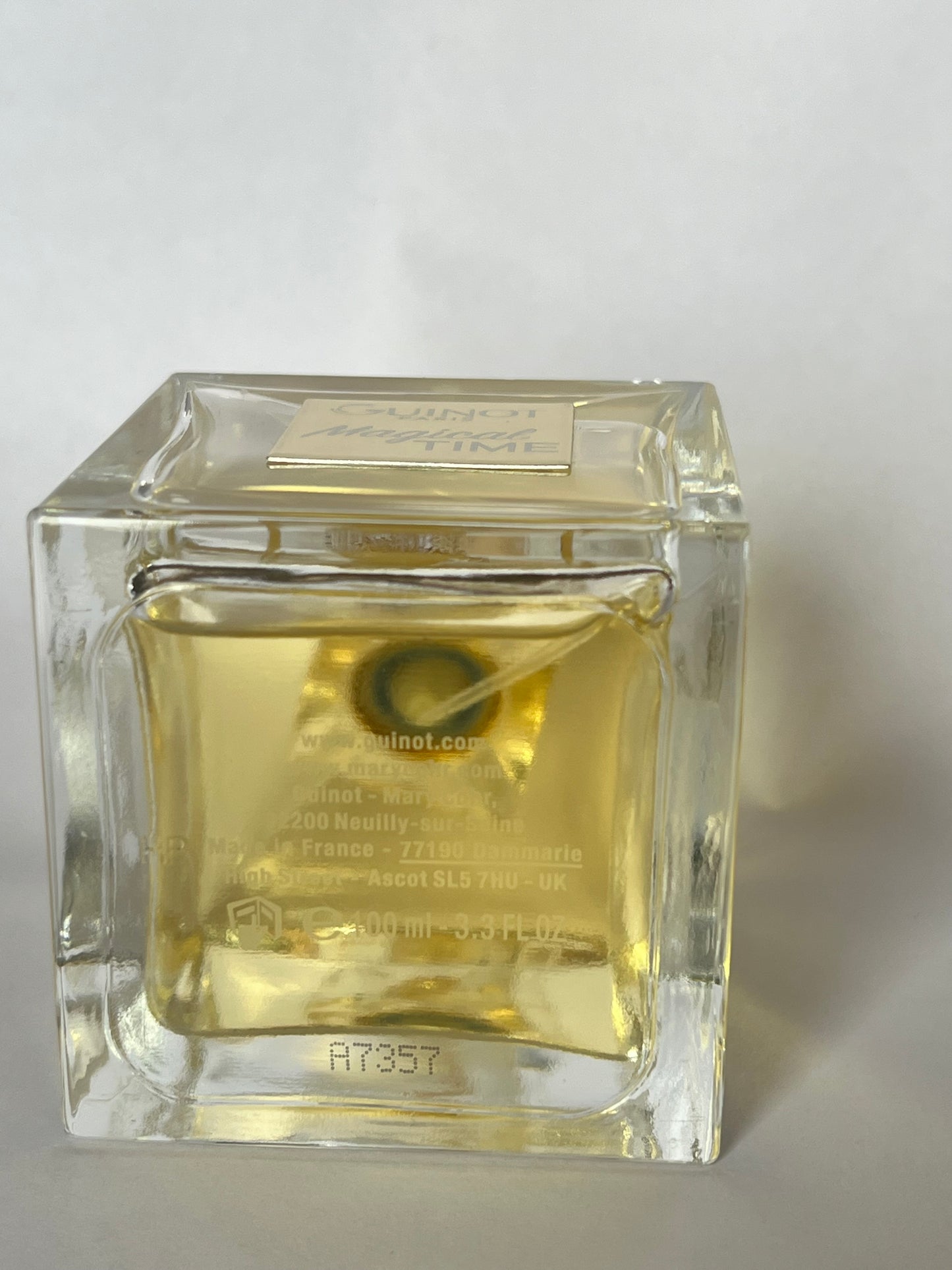 Magical Time Eau de Toilette / Eau de Parfum fra Guinot