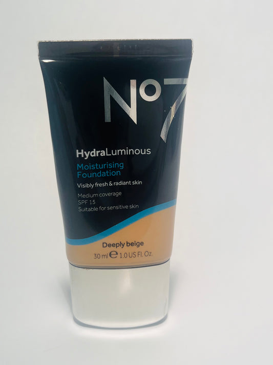 No7 HydraLuminous Moisturing Foundation
