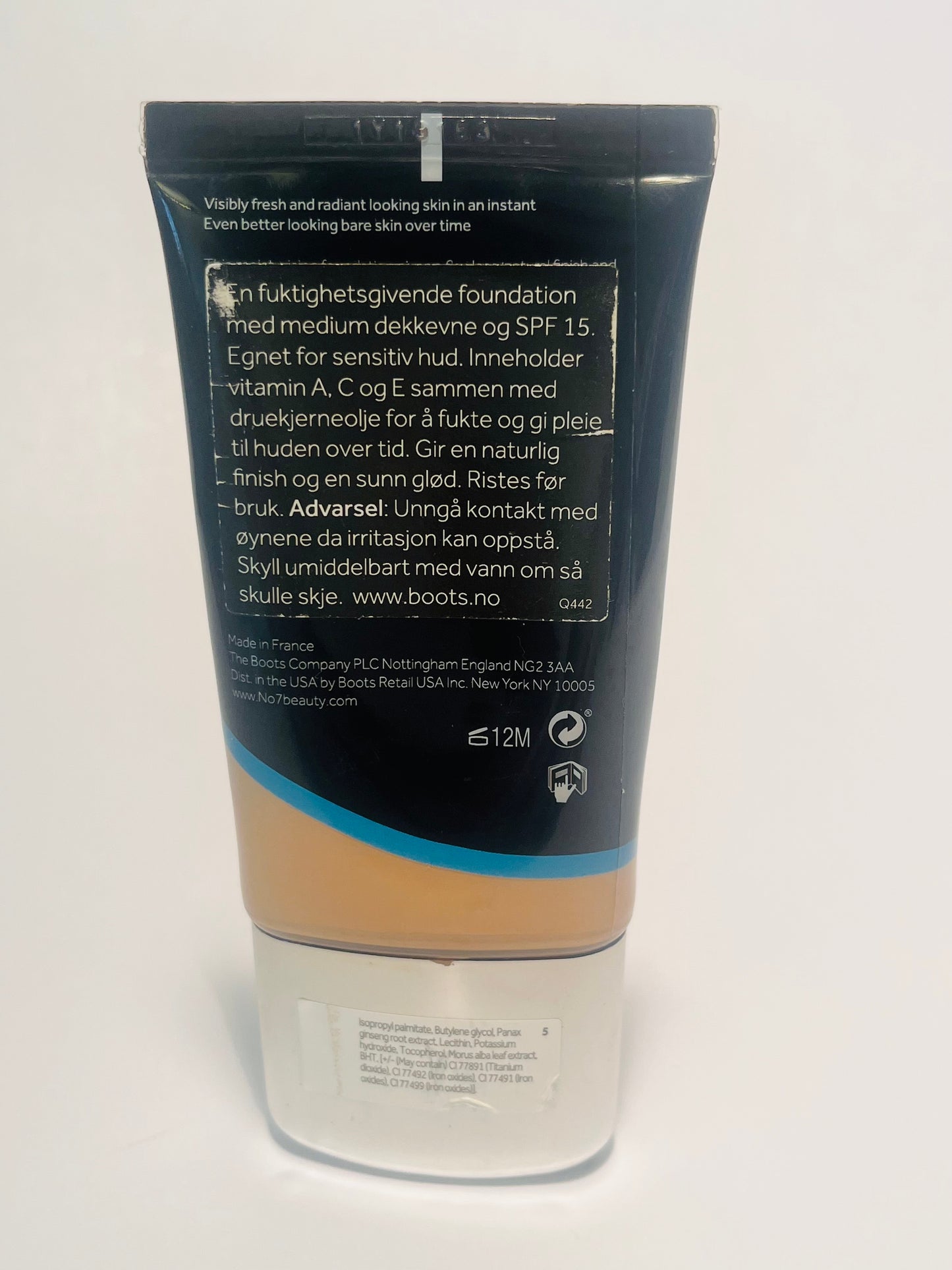 No7 HydraLuminous Moisturing Foundation