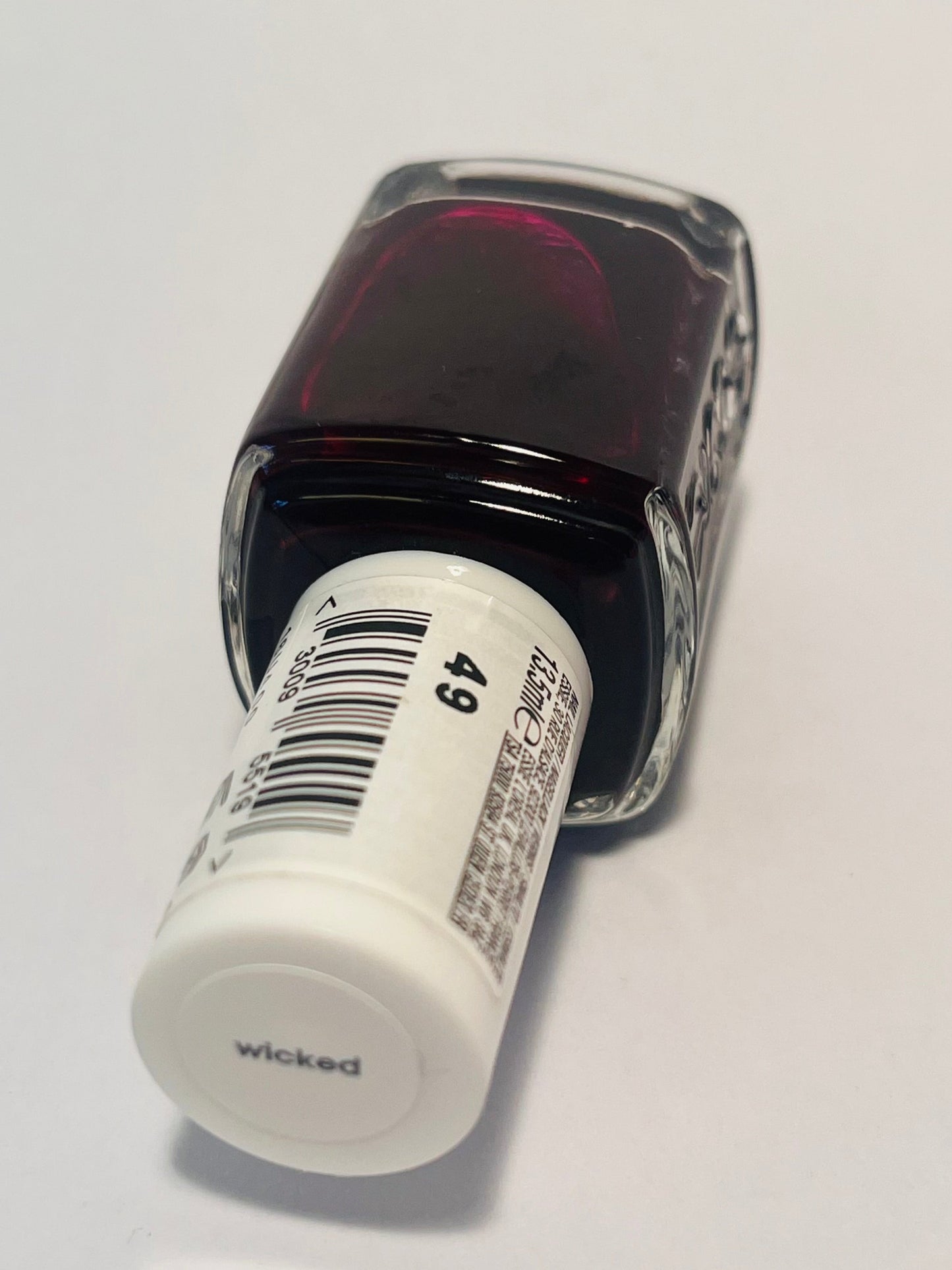 Essie Nail Lacquer 49 wicked