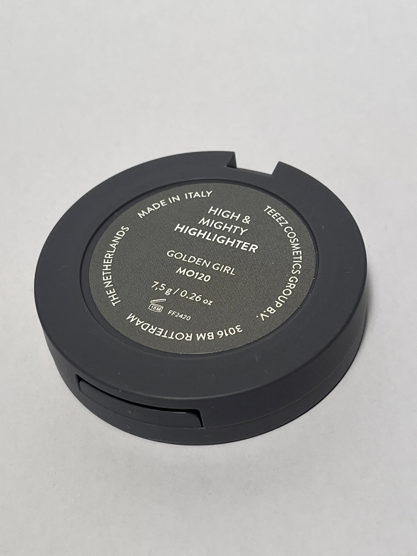 Teeez Cosmetics Suit Of Armor High & Mighty - Highlighter