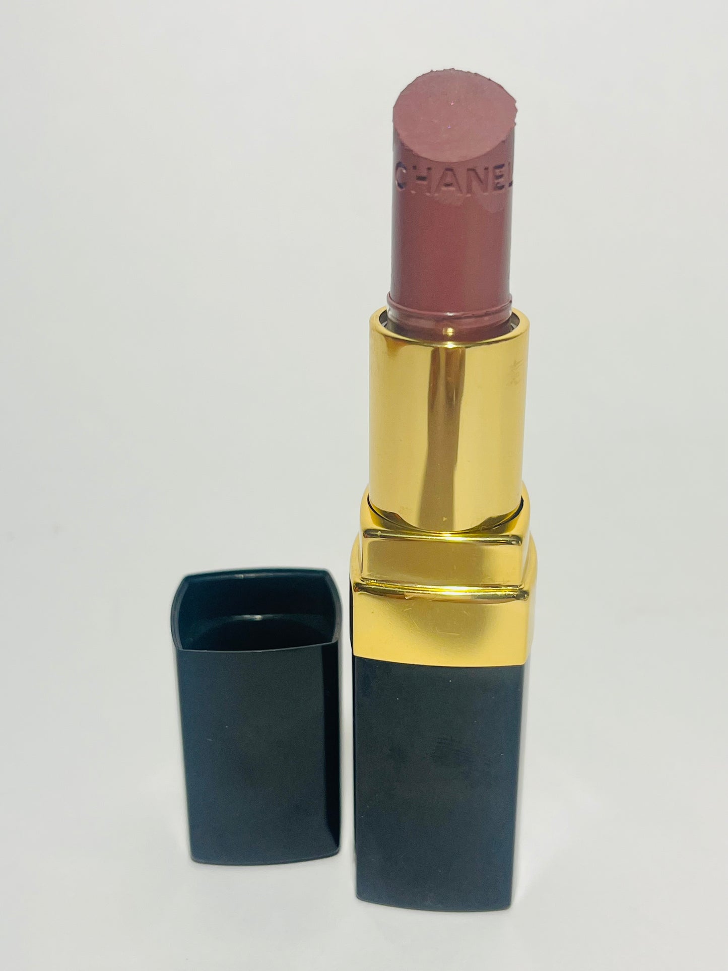 Chanel Rouge Coco Hydrating Crème Lip Colour 42 culte