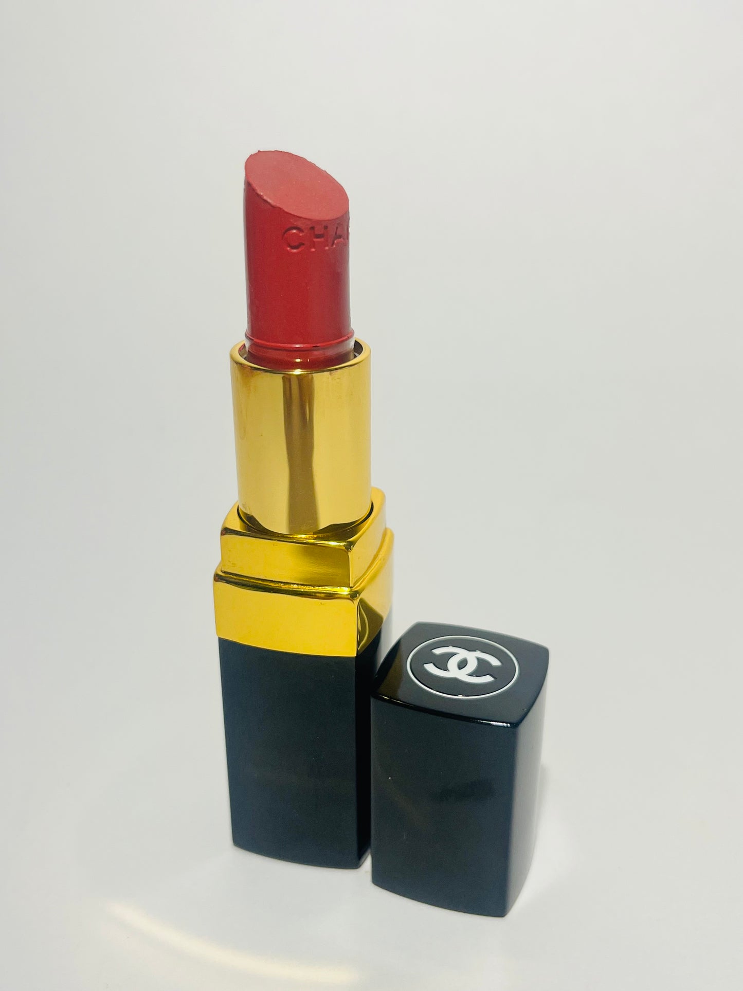 Chanel Rouge Coco Hydrating Crème Lip Colour 17 ORCIDEE