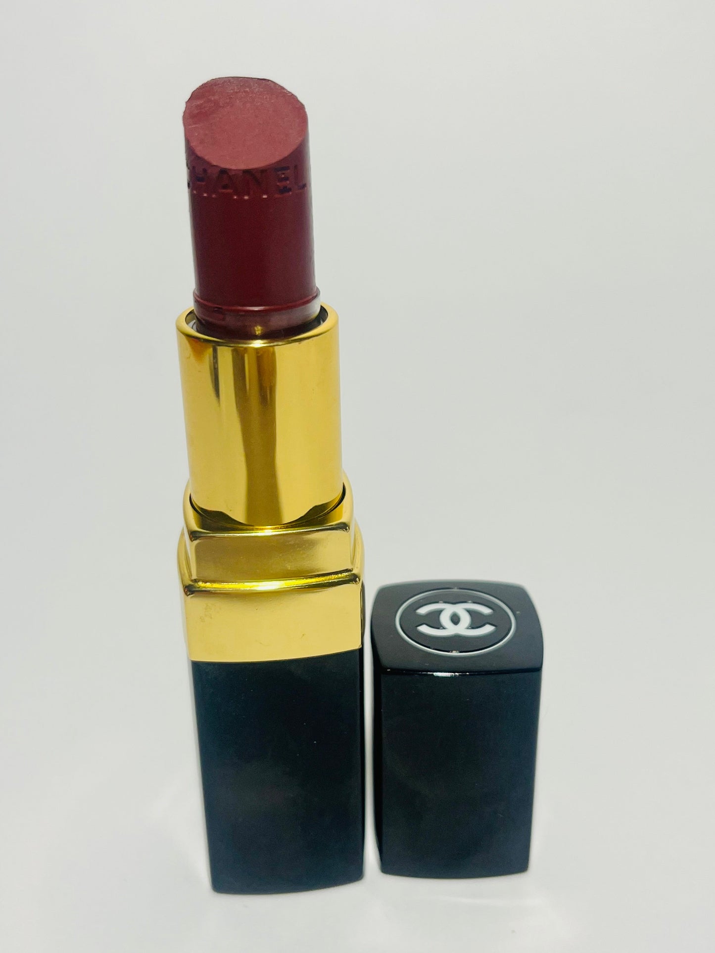 Chanel Rouge Coco Hydrating Crème Lip Colour 21 RIVOLI